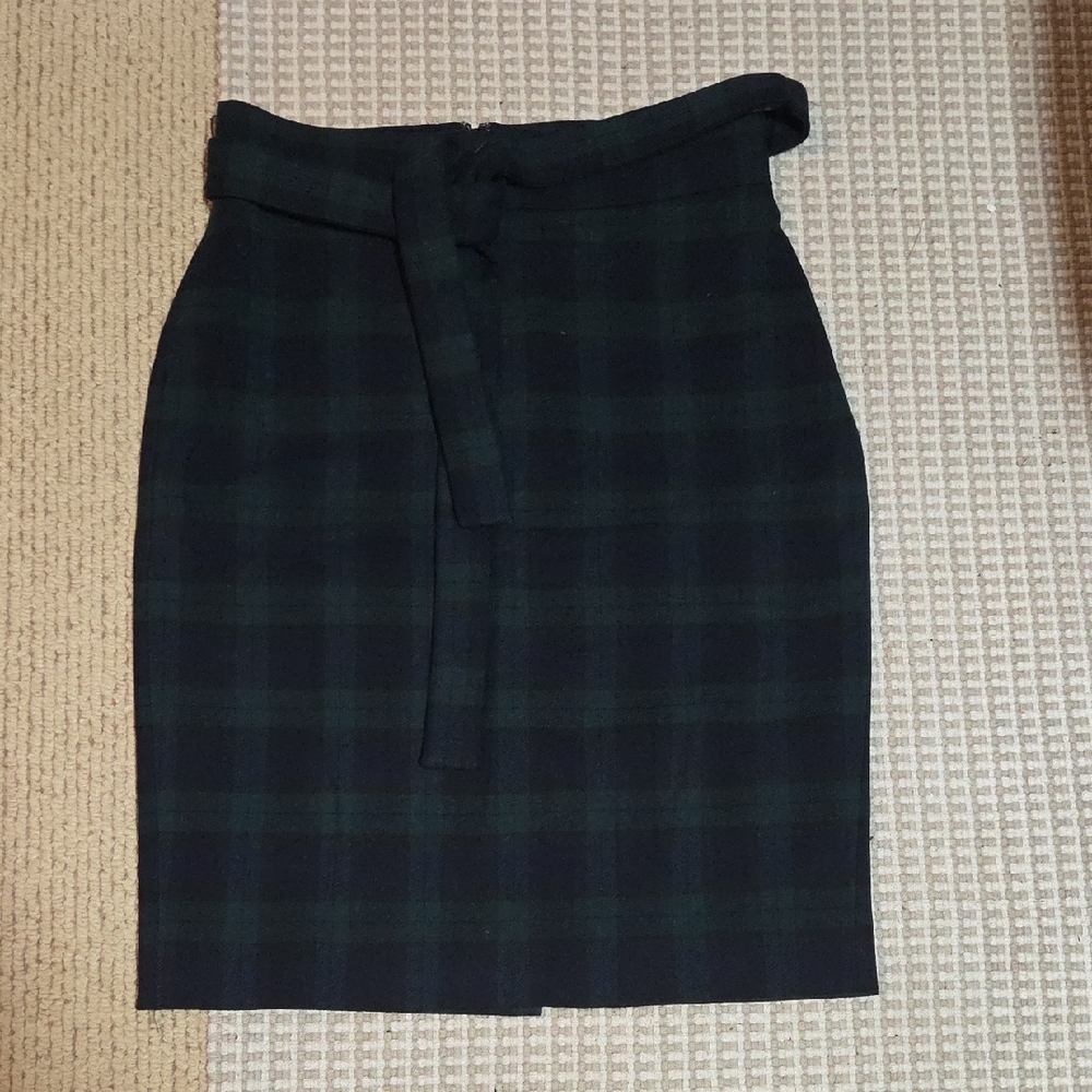 Ann Taylor Dark Plaid Pencil Skirt